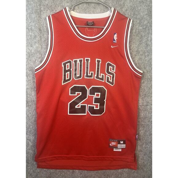 NBA Nike Team Michael Jordan Chicago Bulls #23 Jersey Red Size Length Medium +2 - Picture 1 of 12